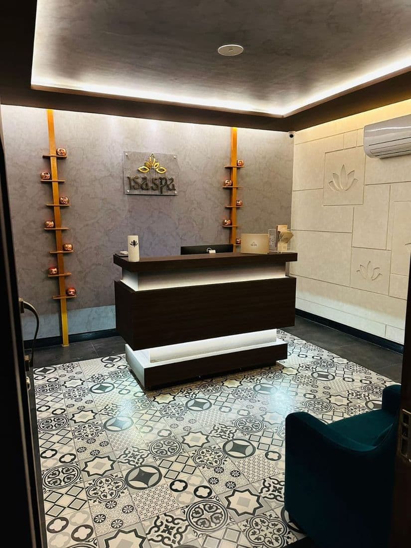 Isa Spa reception