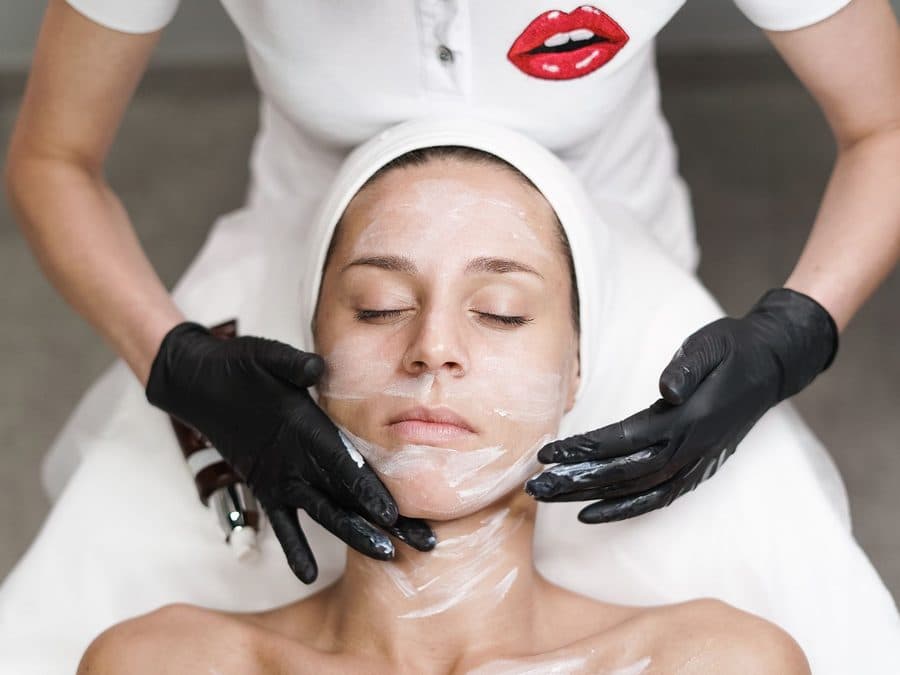 Facial & Clean-Up